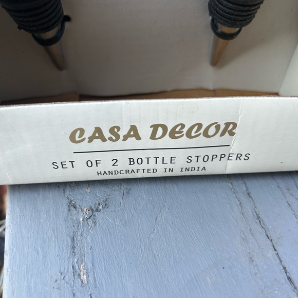 Casa Decor Set of Wine Stoppers New In Box - Picture 6 of 6